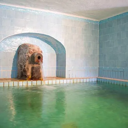 فندق Franz