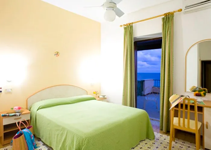 Franz Sant'Angelo (Isola d'Ischia)