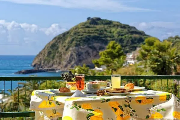 Franz Sant'Angelo (Isola d'Ischia)